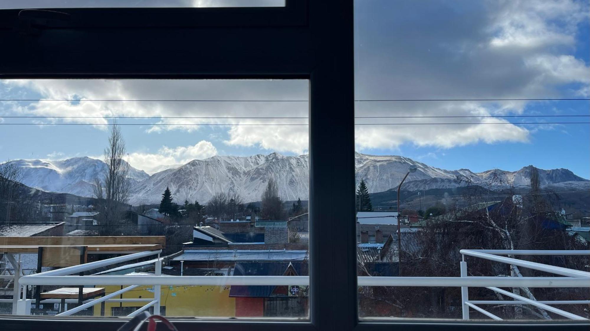 Hotel Dormís Acá Esquel Esterno foto
